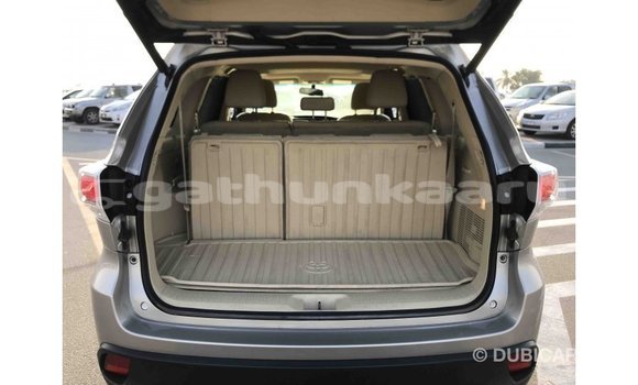 Buy Import Toyota Highlander Other Car in Import - Dubai in Baa Buy Import Toyota Highlander Other Car in Import - Dubai in Baa