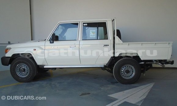 Buy Import Toyota Land Cruiser White Car in Import - Dubai in Baa Buy Import Toyota Land Cruiser White Car in Import - Dubai in Baa