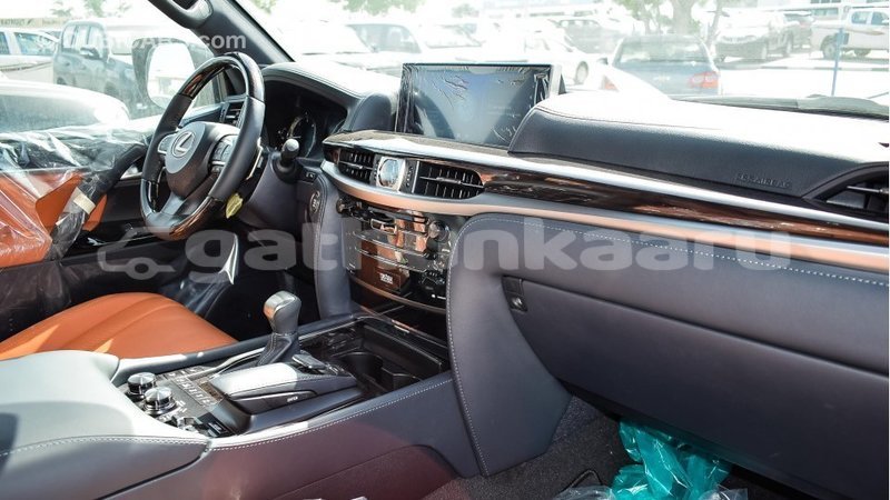 Big with watermark lexus lx baa import dubai 1456