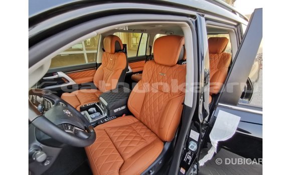 Buy Import Toyota Land Cruiser Black Car in Import - Dubai in Baa Buy Import Toyota Land Cruiser Black Car in Import - Dubai in Baa