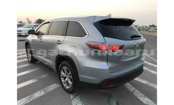 Buy Import Toyota Highlander Other Car in Import - Dubai in Baa Buy Import Toyota Highlander Other Car in Import - Dubai in Baa