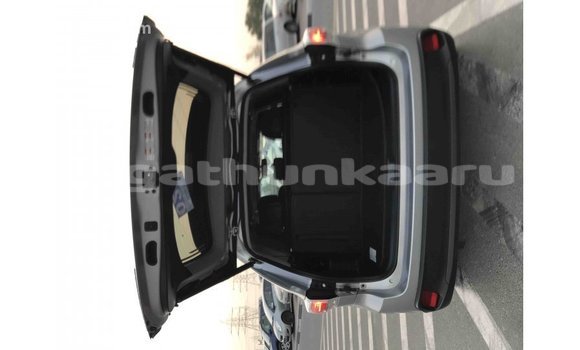 Buy Import Toyota Highlander Other Car in Import - Dubai in Baa Buy Import Toyota Highlander Other Car in Import - Dubai in Baa