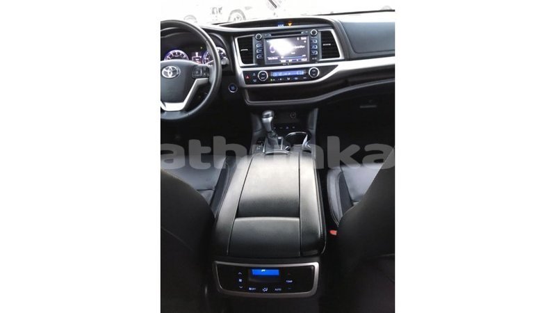 Big with watermark toyota 4runner baa import dubai 1470