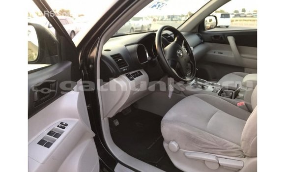 Buy Import Toyota Highlander Black Car in Import - Dubai in Baa Buy Import Toyota Highlander Black Car in Import - Dubai in Baa