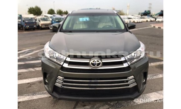 Buy Import Toyota Highlander Other Car in Import - Dubai in Baa Buy Import Toyota Highlander Other Car in Import - Dubai in Baa