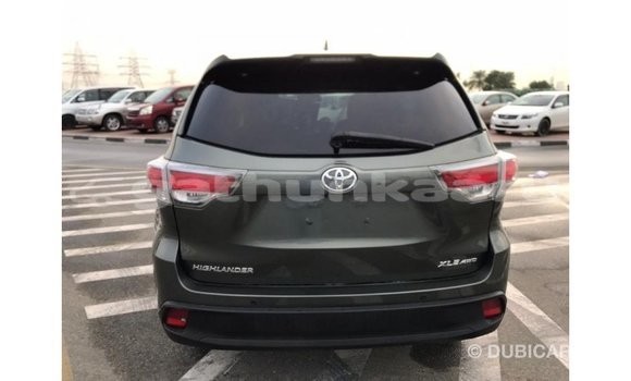 Buy Import Toyota Highlander Other Car in Import - Dubai in Baa Buy Import Toyota Highlander Other Car in Import - Dubai in Baa