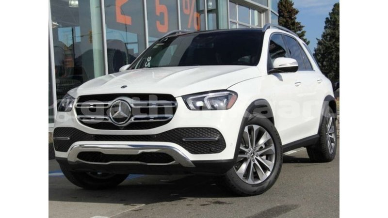 Big with watermark mercedes benz gle baa import dubai 1477