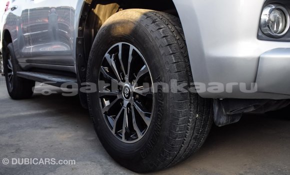 Buy Import Toyota Prado Other Car in Import - Dubai in Baa Buy Import Toyota Prado Other Car in Import - Dubai in Baa