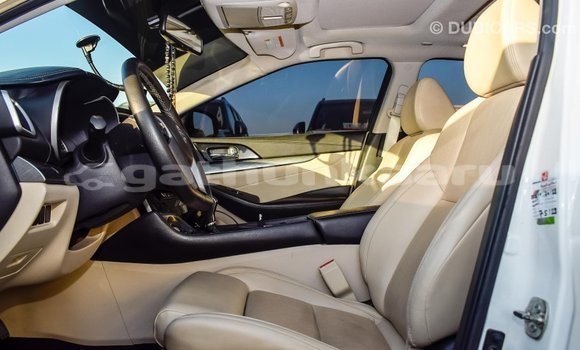 Buy Import Nissan Maxima White Car in Import - Dubai in Baa Buy Import Nissan Maxima White Car in Import - Dubai in Baa