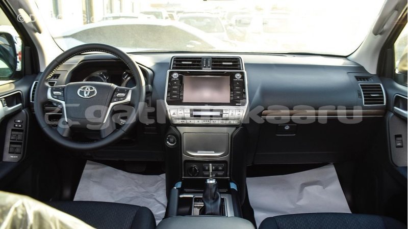 Big with watermark toyota prado baa import dubai 1484