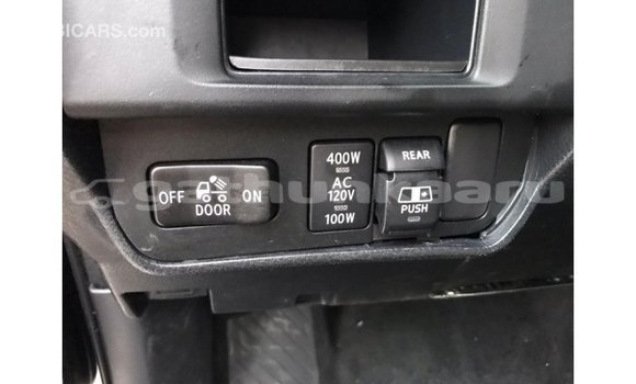 Buy Import Toyota Tacoma Black Car in Import - Dubai in Baa Buy Import Toyota Tacoma Black Car in Import - Dubai in Baa