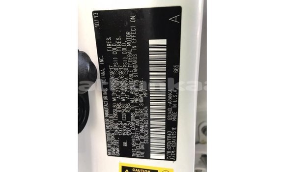 Buy Import Toyota Highlander White Car in Import - Dubai in Baa Buy Import Toyota Highlander White Car in Import - Dubai in Baa