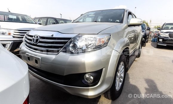Buy Import Toyota Fortuner Other Car in Import - Dubai in Baa Buy Import Toyota Fortuner Other Car in Import - Dubai in Baa