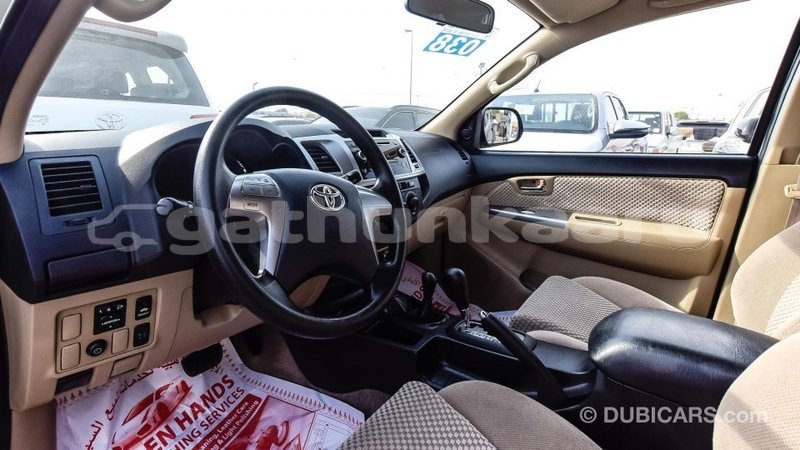 Big with watermark toyota fortuner baa import dubai 1504