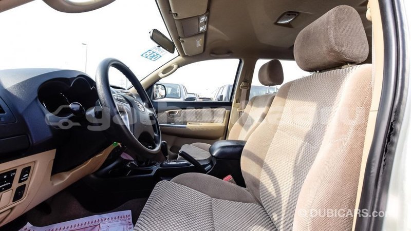 Big with watermark toyota fortuner baa import dubai 1504