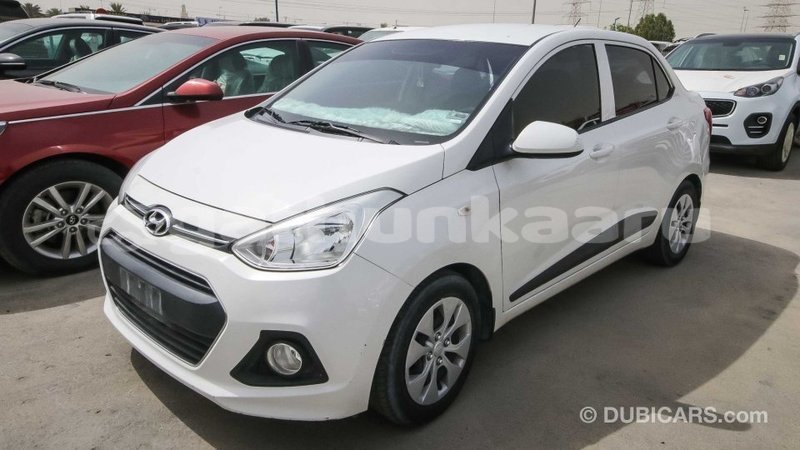 Big with watermark hyundai i10 baa import dubai 1510
