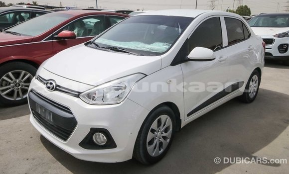 Buy Import Hyundai i10 White Car in Import - Dubai in Baa Buy Import Hyundai i10 White Car in Import - Dubai in Baa