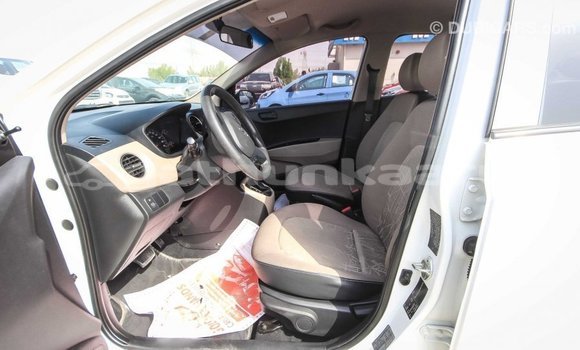 Buy Import Hyundai i10 White Car in Import - Dubai in Baa Buy Import Hyundai i10 White Car in Import - Dubai in Baa