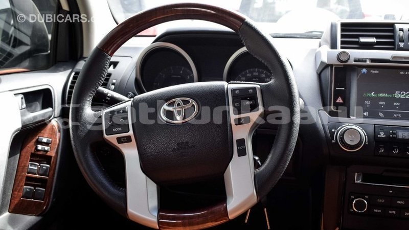Big with watermark toyota prado baa import dubai 1533