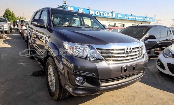 Buy Import Toyota Fortuner Other Car in Import - Dubai in Baa Buy Import Toyota Fortuner Other Car in Import - Dubai in Baa