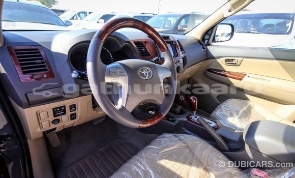 Buy Import Toyota Fortuner Other Car in Import - Dubai in Baa Buy Import Toyota Fortuner Other Car in Import - Dubai in Baa