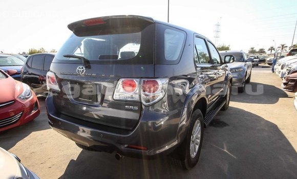 Buy Import Toyota Fortuner Other Car in Import - Dubai in Baa Buy Import Toyota Fortuner Other Car in Import - Dubai in Baa