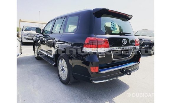 Buy Import Toyota Land Cruiser Black Car in Import - Dubai in Baa Buy Import Toyota Land Cruiser Black Car in Import - Dubai in Baa