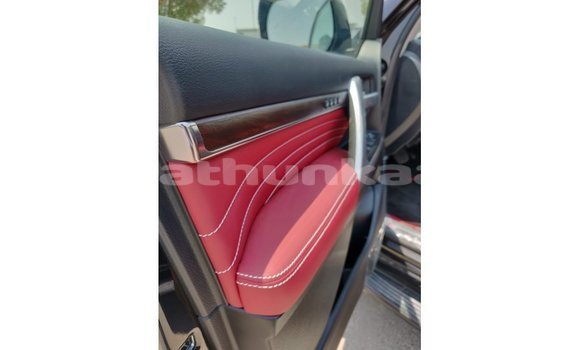 Buy Import Toyota Land Cruiser Black Car in Import - Dubai in Baa Buy Import Toyota Land Cruiser Black Car in Import - Dubai in Baa