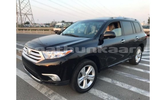 Buy Import Toyota Highlander Black Car in Import - Dubai in Baa Buy Import Toyota Highlander Black Car in Import - Dubai in Baa