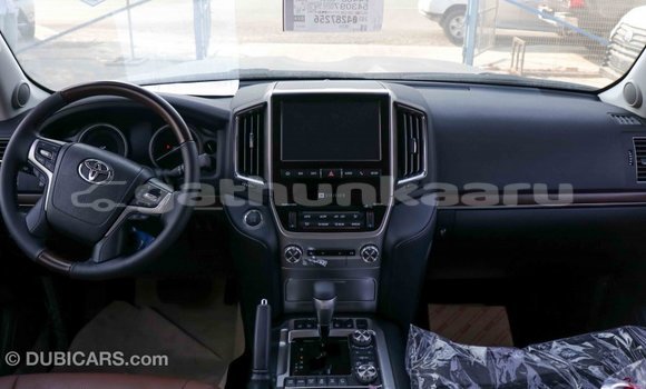 Buy Import Toyota Land Cruiser Black Car in Import - Dubai in Baa Buy Import Toyota Land Cruiser Black Car in Import - Dubai in Baa