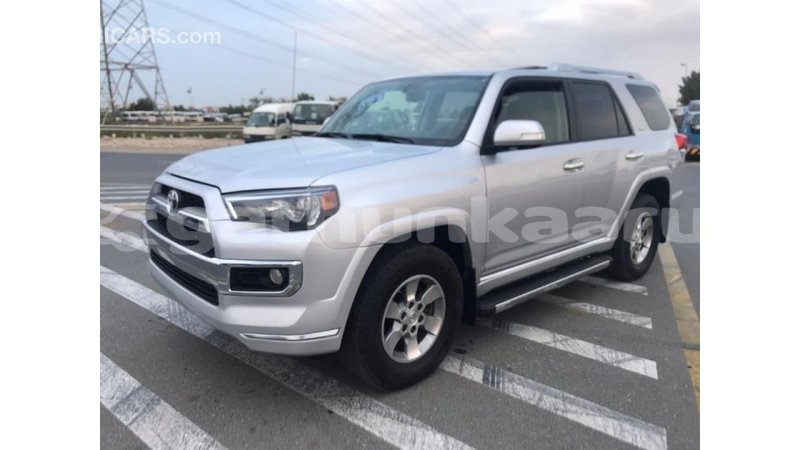 Big with watermark toyota 4runner baa import dubai 1560