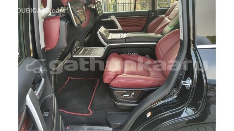 Big with watermark toyota land cruiser baa import dubai 1565