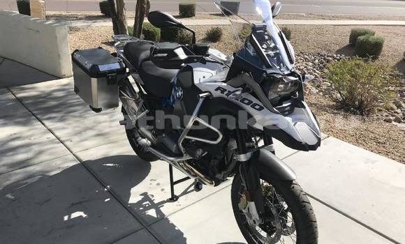 Buy Used BMW R1200GS Adventure Black Bike in Maabaidhoo in Laam Buy Used BMW R1200GS Adventure Black Bike in Maabaidhoo in Laam