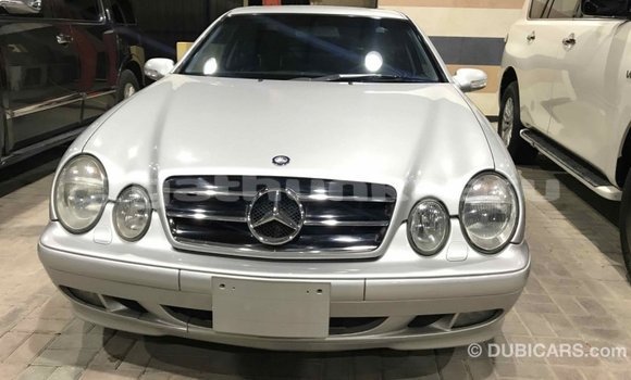 Buy Import Mercedes-Benz 190 (W201) Other Car in Import - Dubai in Baa Buy Import Mercedes-Benz 190 (W201) Other Car in Import - Dubai in Baa