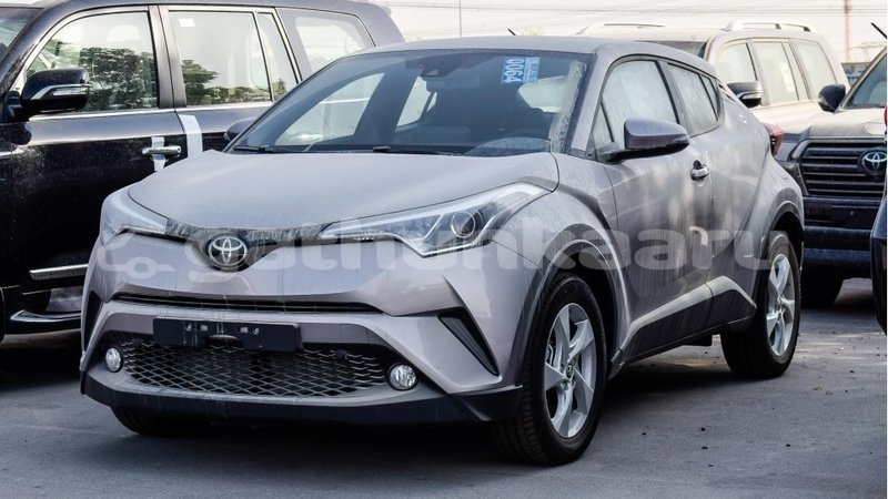 Big with watermark toyota c hr baa import dubai 1579