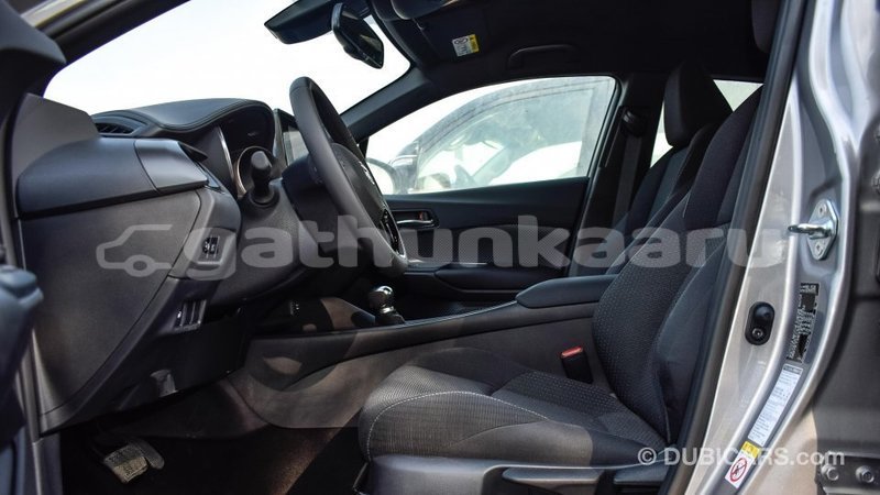 Big with watermark toyota c hr baa import dubai 1579