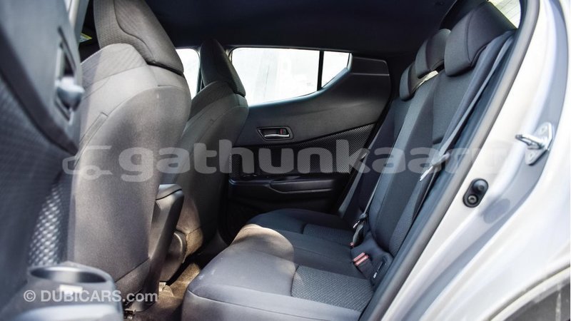 Big with watermark toyota c hr baa import dubai 1579