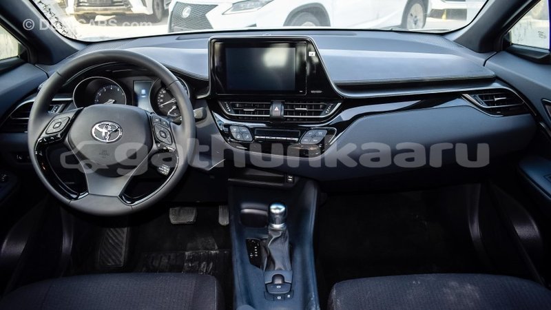 Big with watermark toyota c hr baa import dubai 1579