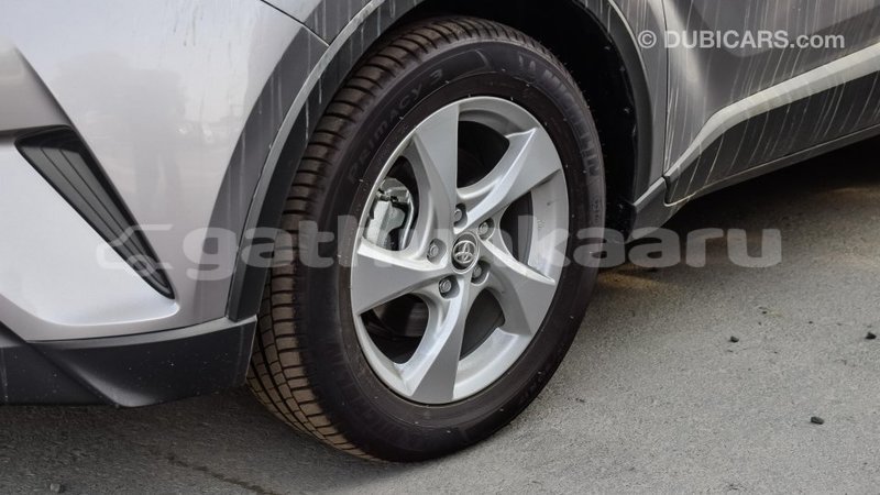 Big with watermark toyota c hr baa import dubai 1579