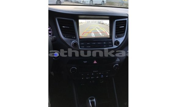 Buy Import Hyundai Tucson Red Car in Import - Dubai in Baa Buy Import Hyundai Tucson Red Car in Import - Dubai in Baa