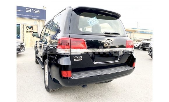 Buy Import Toyota Land Cruiser Black Car in Import - Dubai in Baa Buy Import Toyota Land Cruiser Black Car in Import - Dubai in Baa