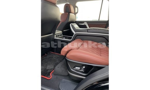 Buy Import Toyota Land Cruiser Black Car in Import - Dubai in Baa Buy Import Toyota Land Cruiser Black Car in Import - Dubai in Baa