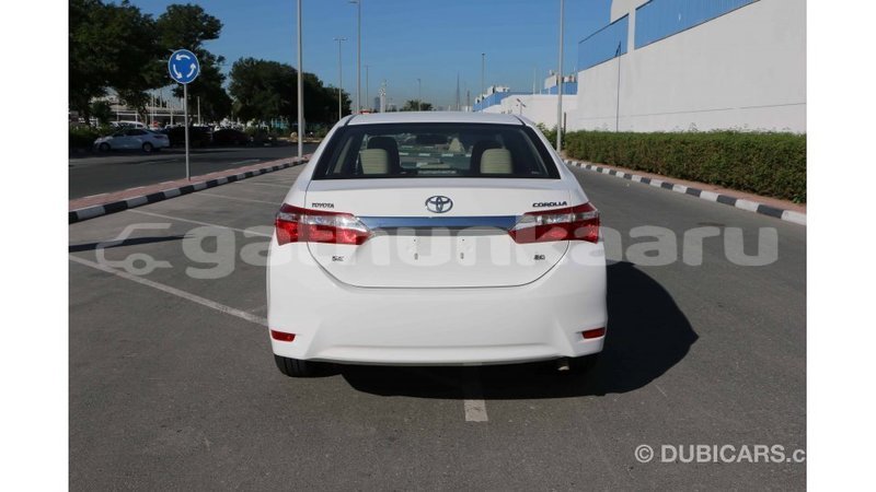 Big with watermark toyota corolla baa import dubai 1590