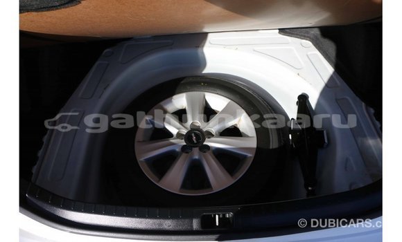 Buy Import Toyota Corolla White Car in Import - Dubai in Baa Buy Import Toyota Corolla White Car in Import - Dubai in Baa