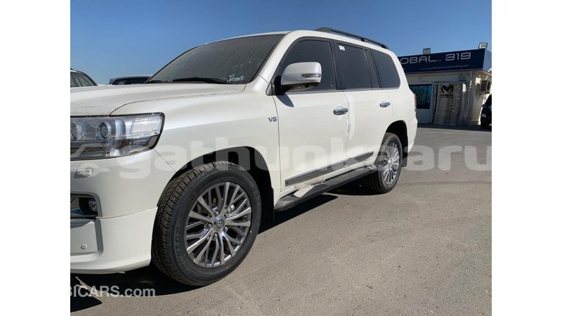 Big with watermark toyota land cruiser baa import dubai 1598