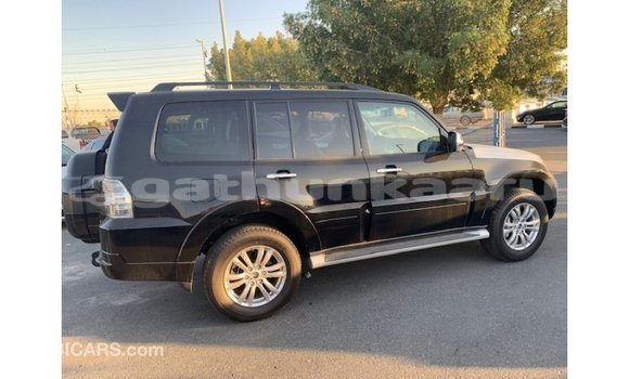 Buy Import Mitsubishi Pajero Black Car in Import - Dubai in Baa Buy Import Mitsubishi Pajero Black Car in Import - Dubai in Baa