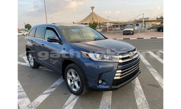 Buy Import Toyota Highlander Blue Car in Import - Dubai in Baa Buy Import Toyota Highlander Blue Car in Import - Dubai in Baa