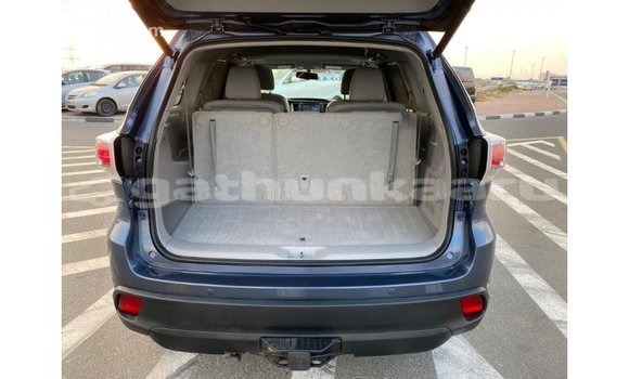 Buy Import Toyota Highlander Blue Car in Import - Dubai in Baa Buy Import Toyota Highlander Blue Car in Import - Dubai in Baa
