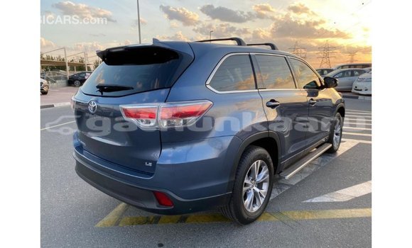 Buy Import Toyota Highlander Blue Car in Import - Dubai in Baa Buy Import Toyota Highlander Blue Car in Import - Dubai in Baa