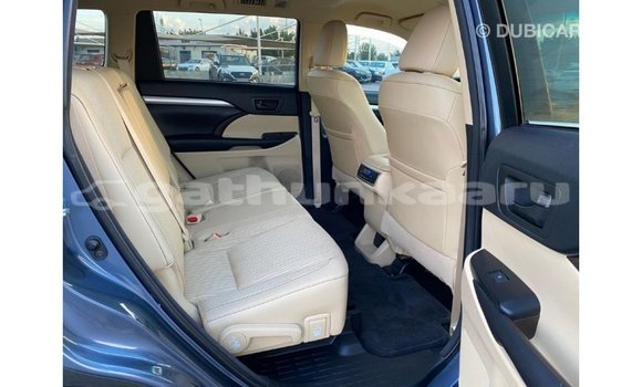 Buy Import Toyota Highlander Blue Car in Import - Dubai in Baa Buy Import Toyota Highlander Blue Car in Import - Dubai in Baa